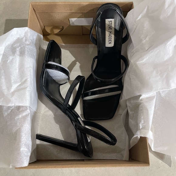 New Steve Madden Heels - Picture 2 of 7